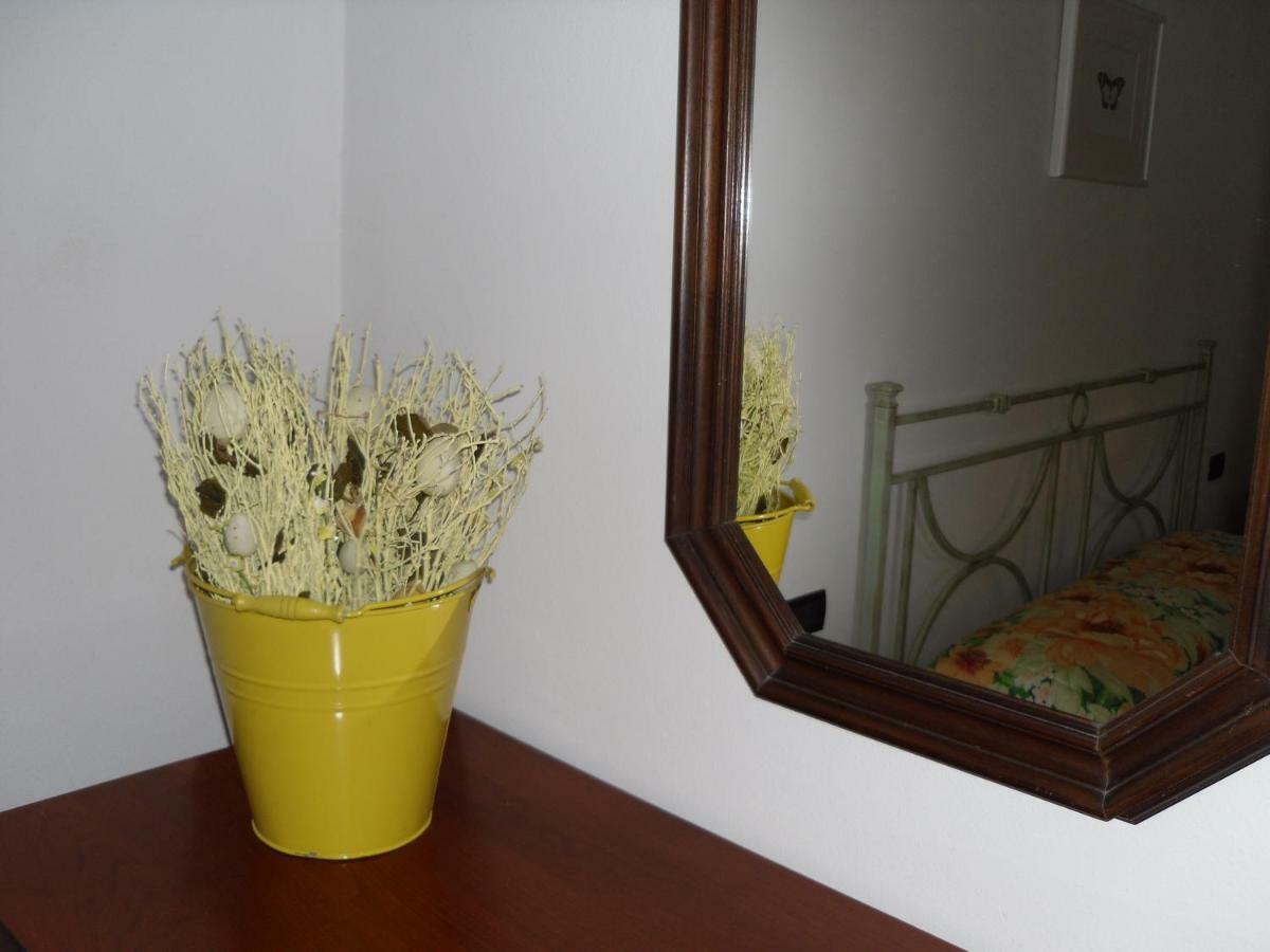 Apartment In The Green Специя Екстериор снимка